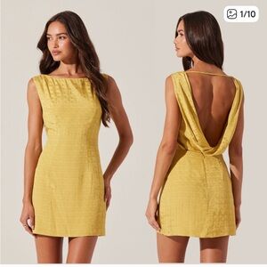 Astr The Label Open Back Cowl Back mini Dress in Chartreuse| XL